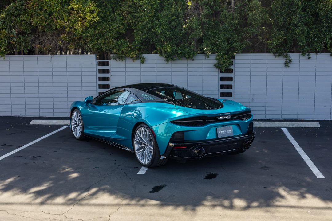 2021 McLaren GT