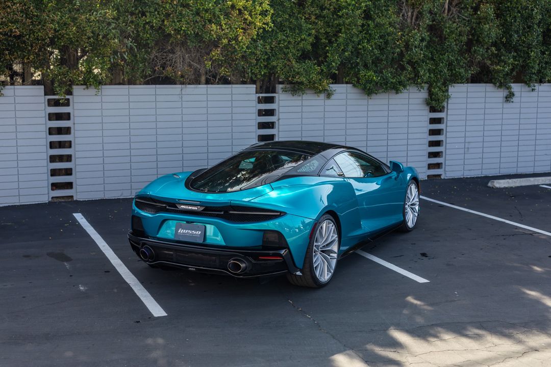 2021 McLaren GT