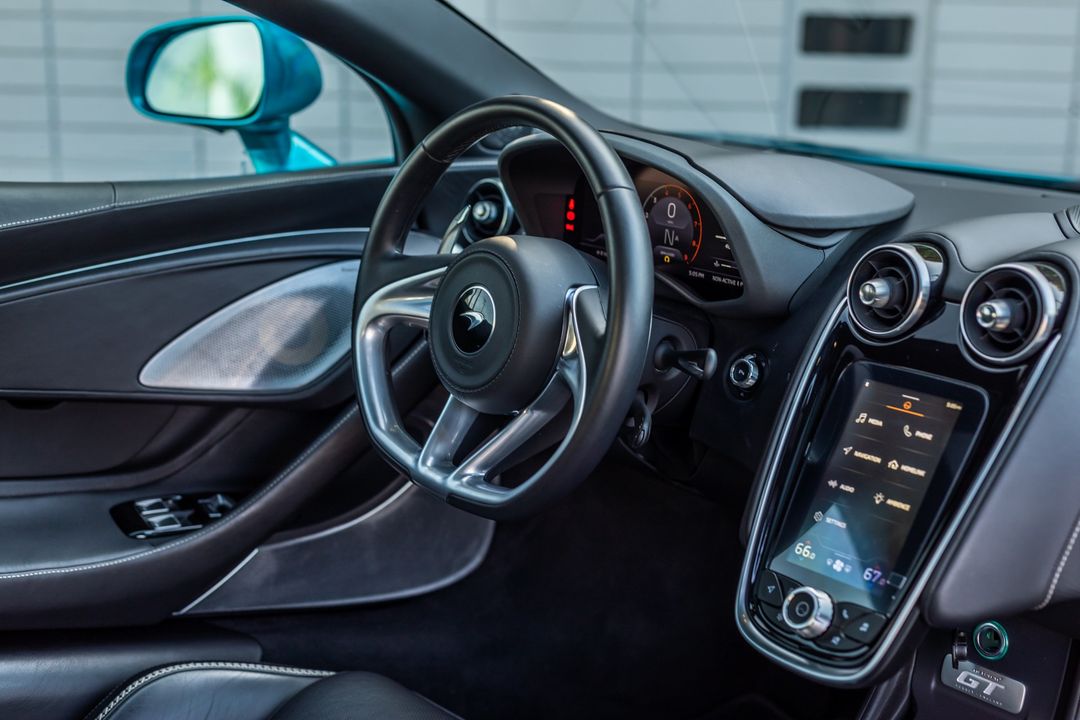 2021 McLaren GT