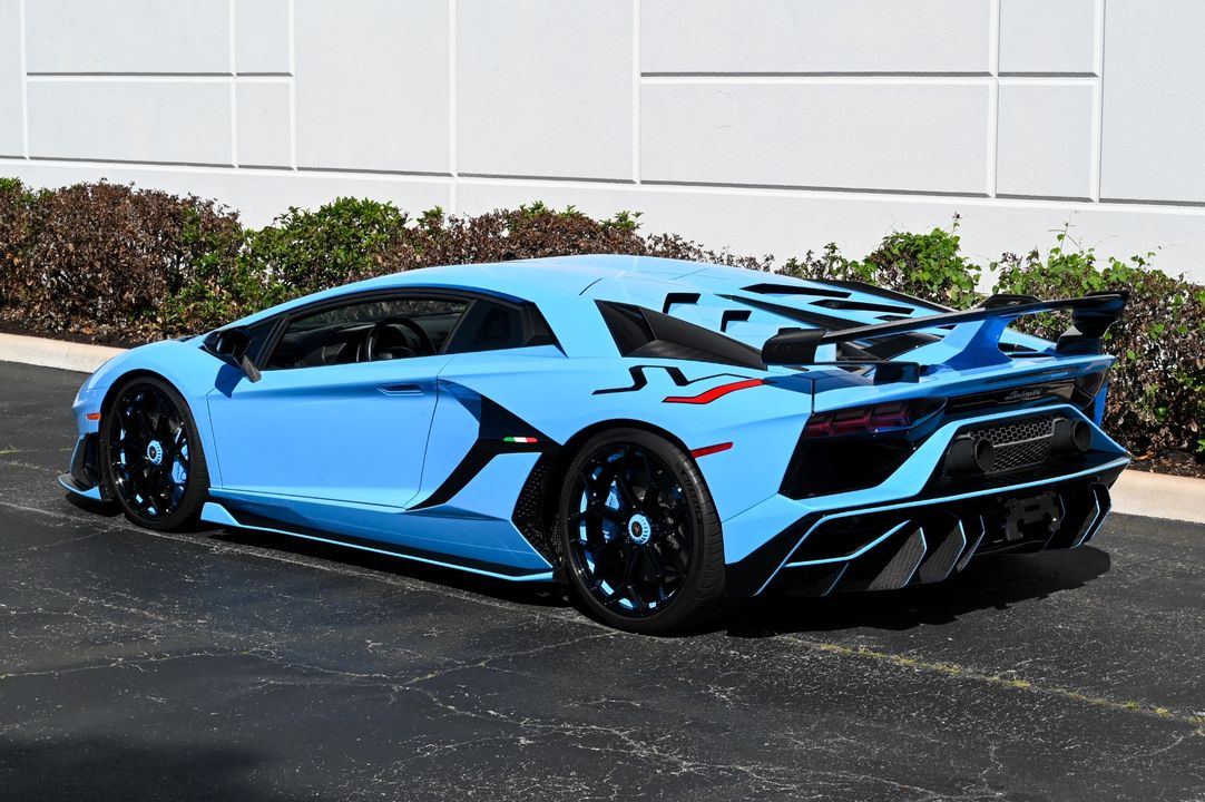 2019 Lamborghini Aventador