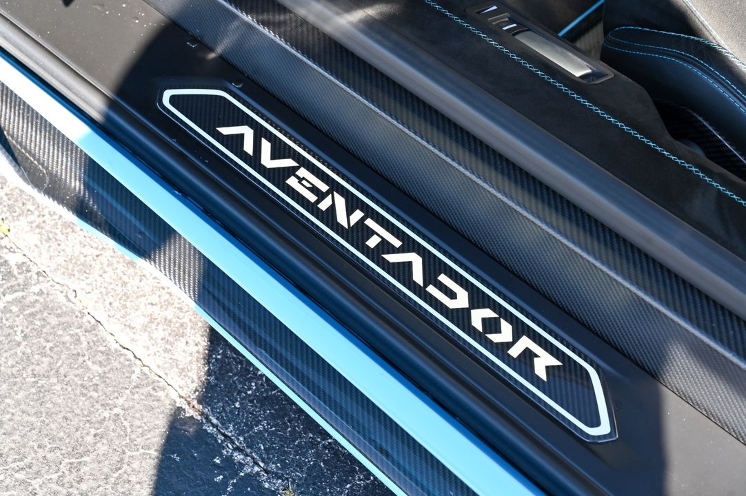 2019 Lamborghini Aventador