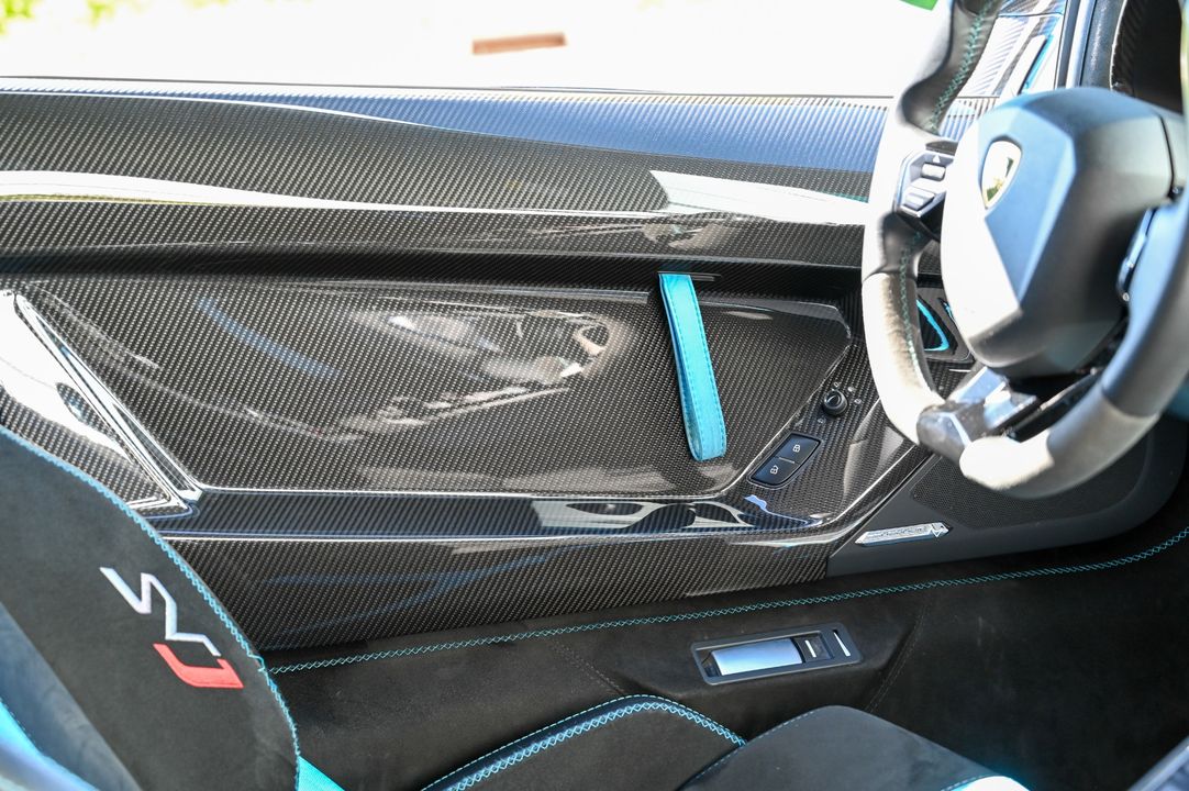 2019 Lamborghini Aventador