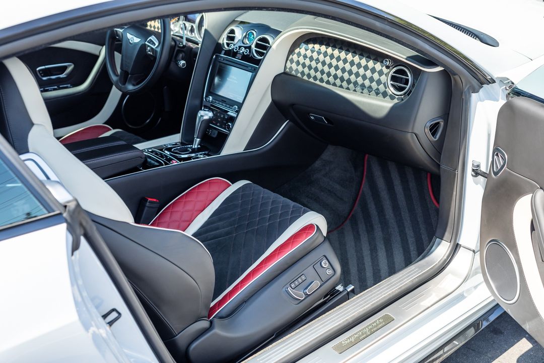 2017 Bentley Continental