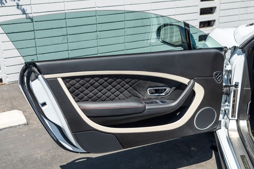 2017 Bentley Continental