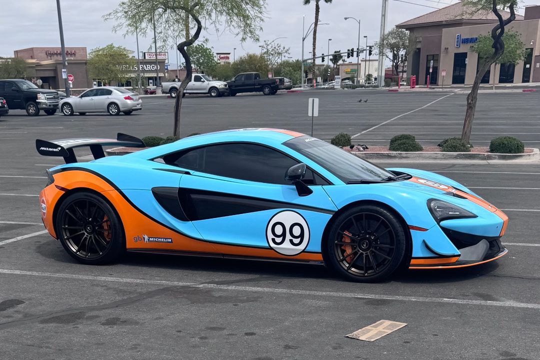 2020 McLaren 620R