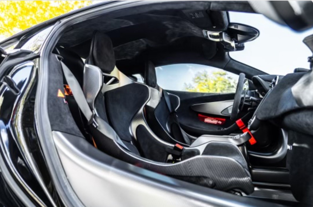 2020 McLaren 620R