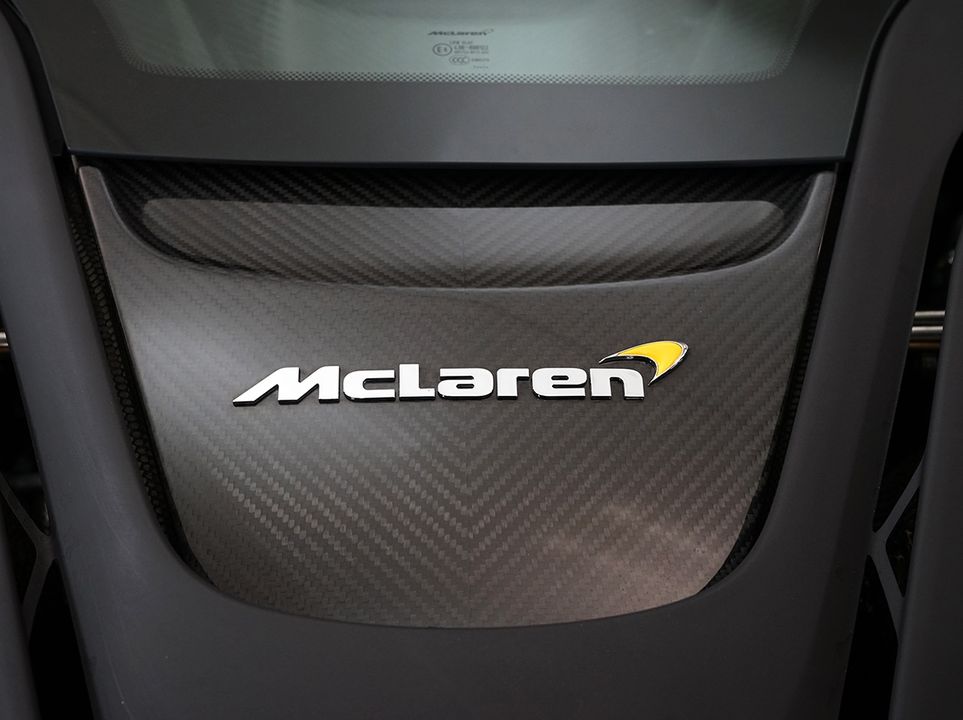 2013 McLaren P1