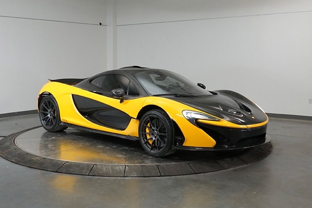 2013 McLaren P1