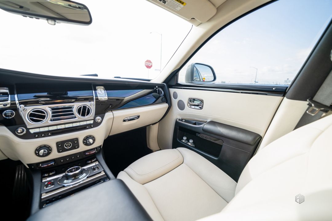 2016 Rolls-Royce Ghost