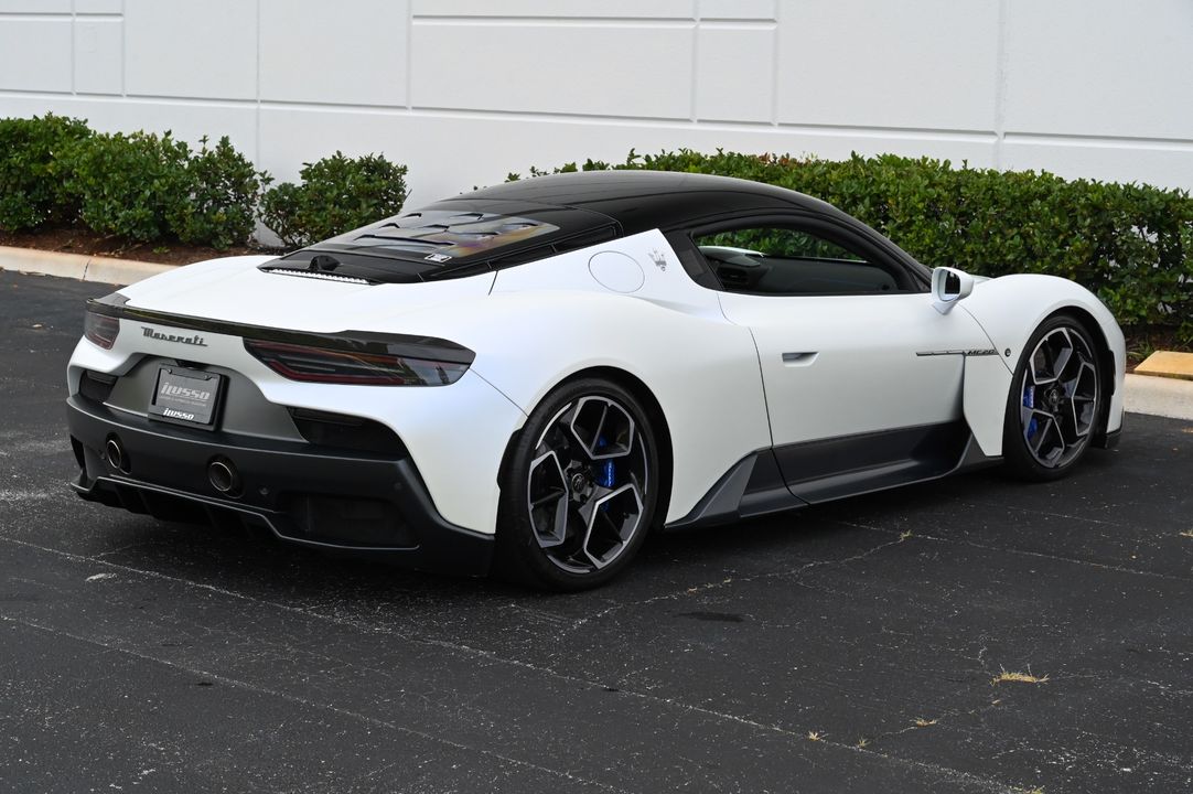 2022 Maserati MC20