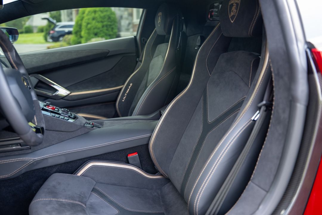 2022 Lamborghini Aventador