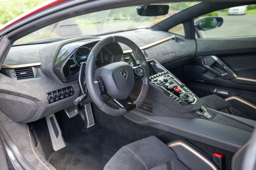 2022 Lamborghini Aventador