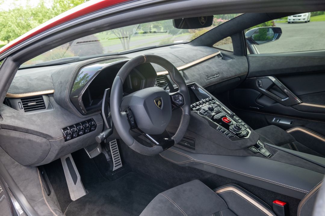 2022 Lamborghini Aventador