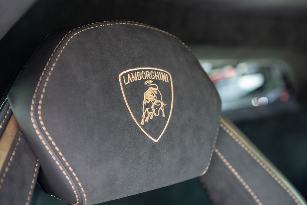 2022 Lamborghini Aventador