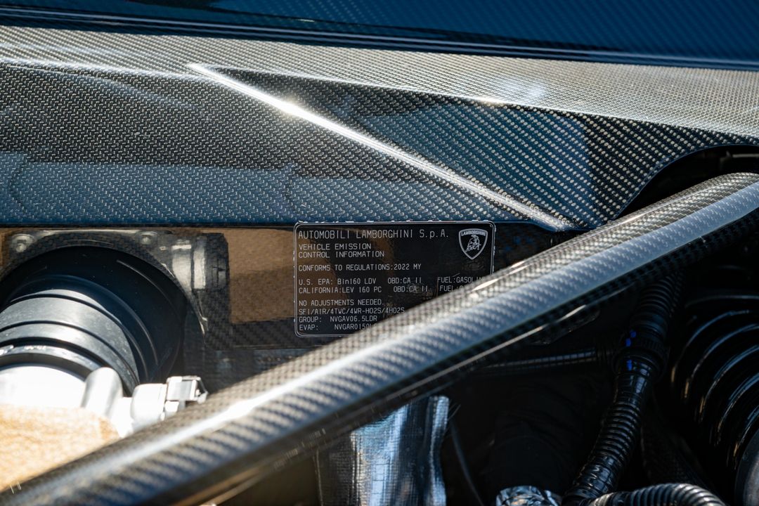 2022 Lamborghini Aventador