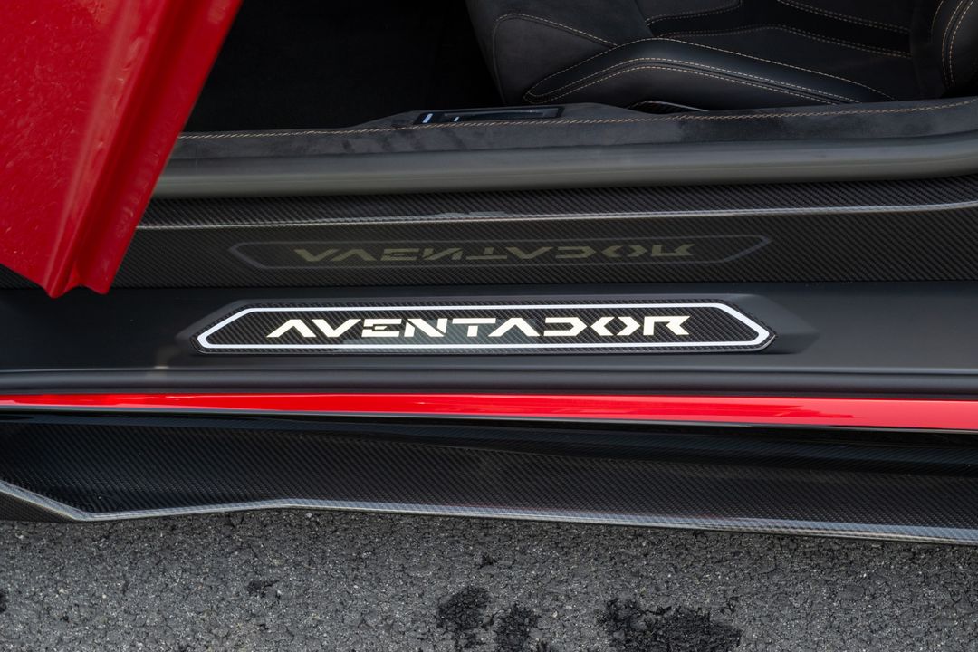 2022 Lamborghini Aventador