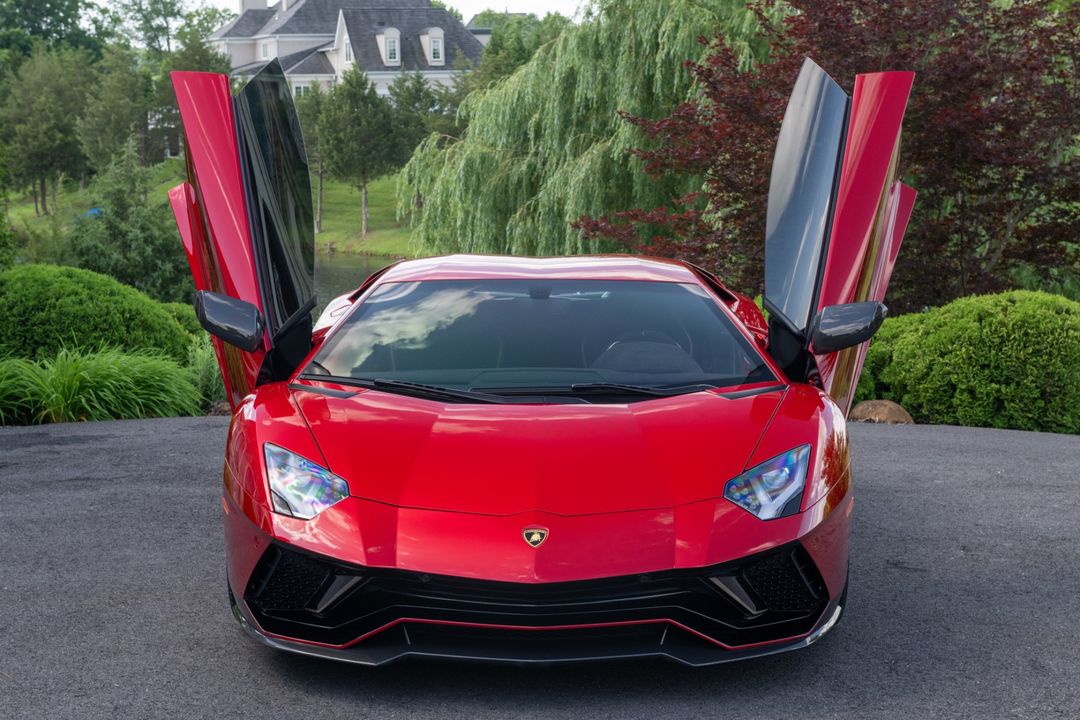 2022 Lamborghini Aventador