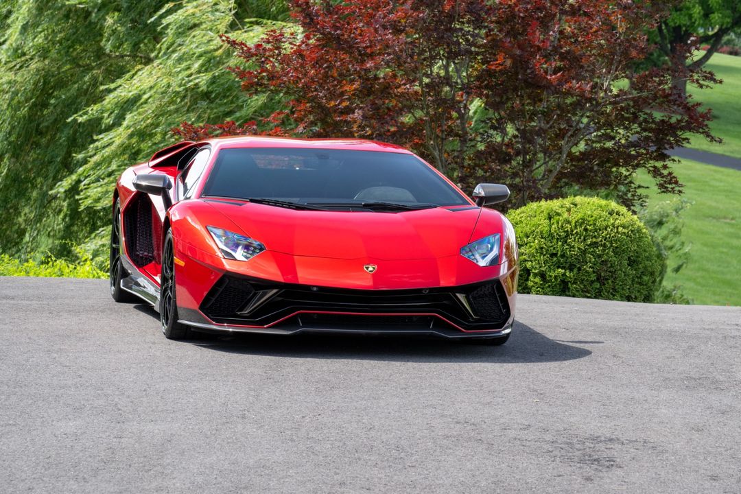 2022 Lamborghini Aventador