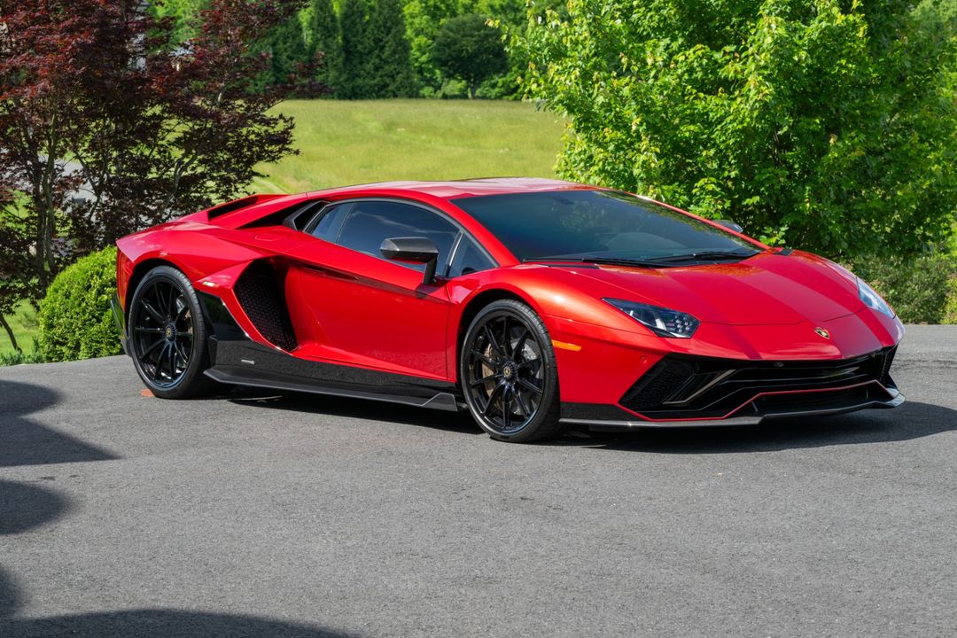 2022 Lamborghini Aventador
