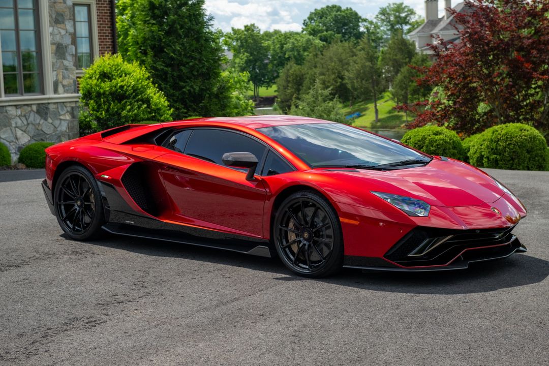 2022 Lamborghini Aventador