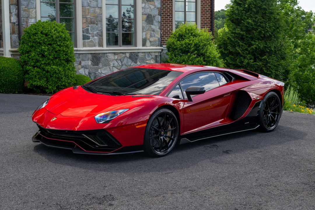 2022 Lamborghini Aventador