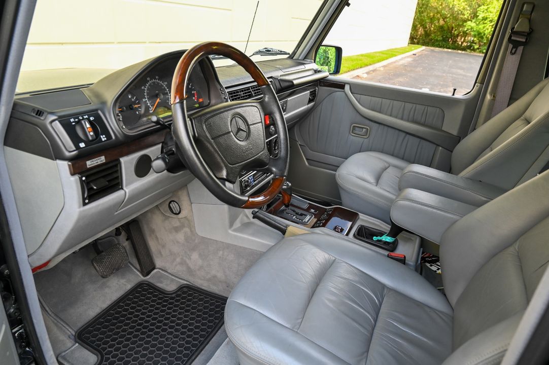 2000 Mercedes-Benz G500