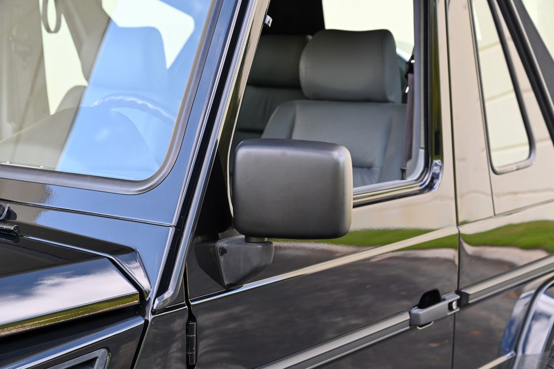 2000 Mercedes-Benz G500