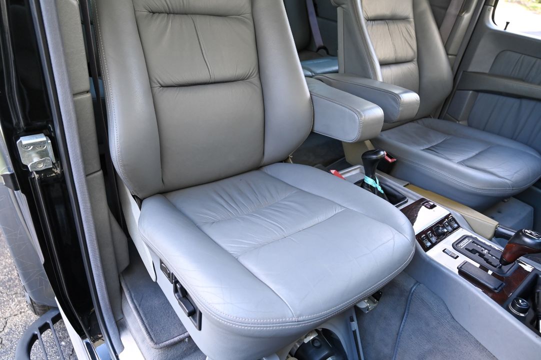 2000 Mercedes-Benz G500