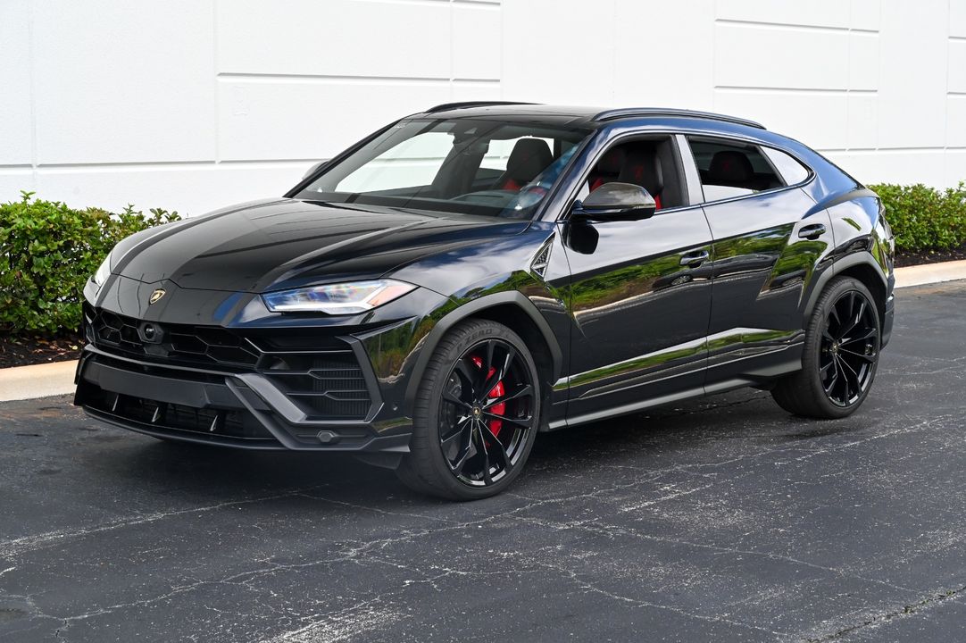 2020 Lamborghini Urus