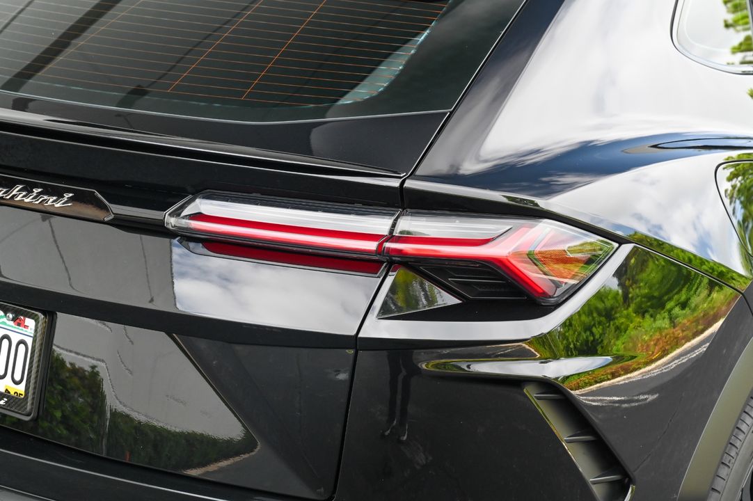 2020 Lamborghini Urus