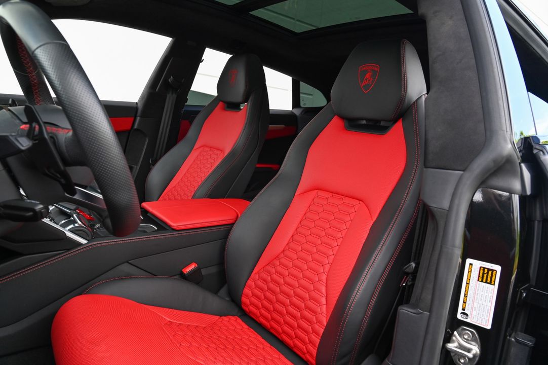 2020 Lamborghini Urus
