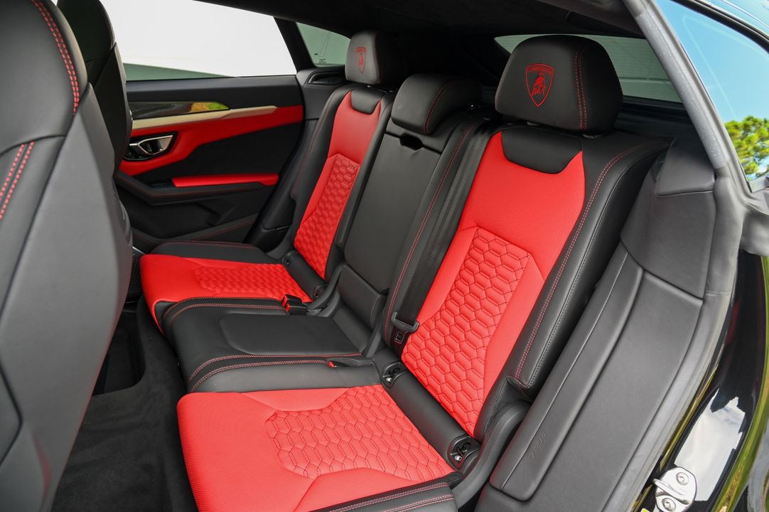 2020 Lamborghini Urus