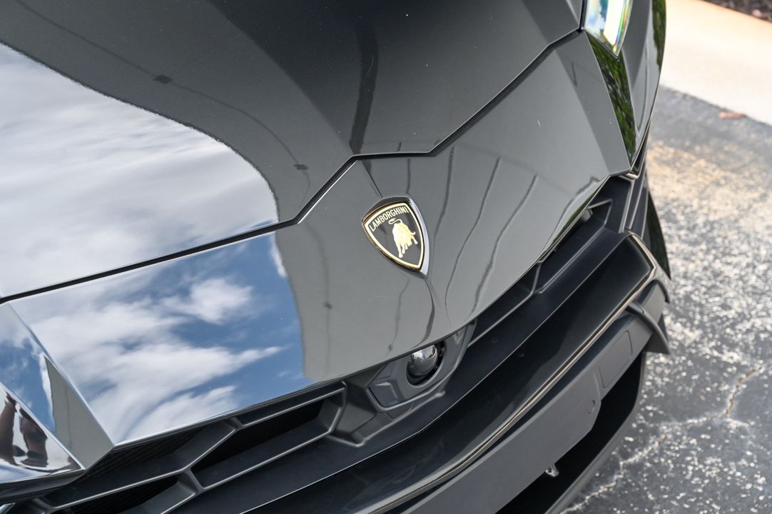 2020 Lamborghini Urus