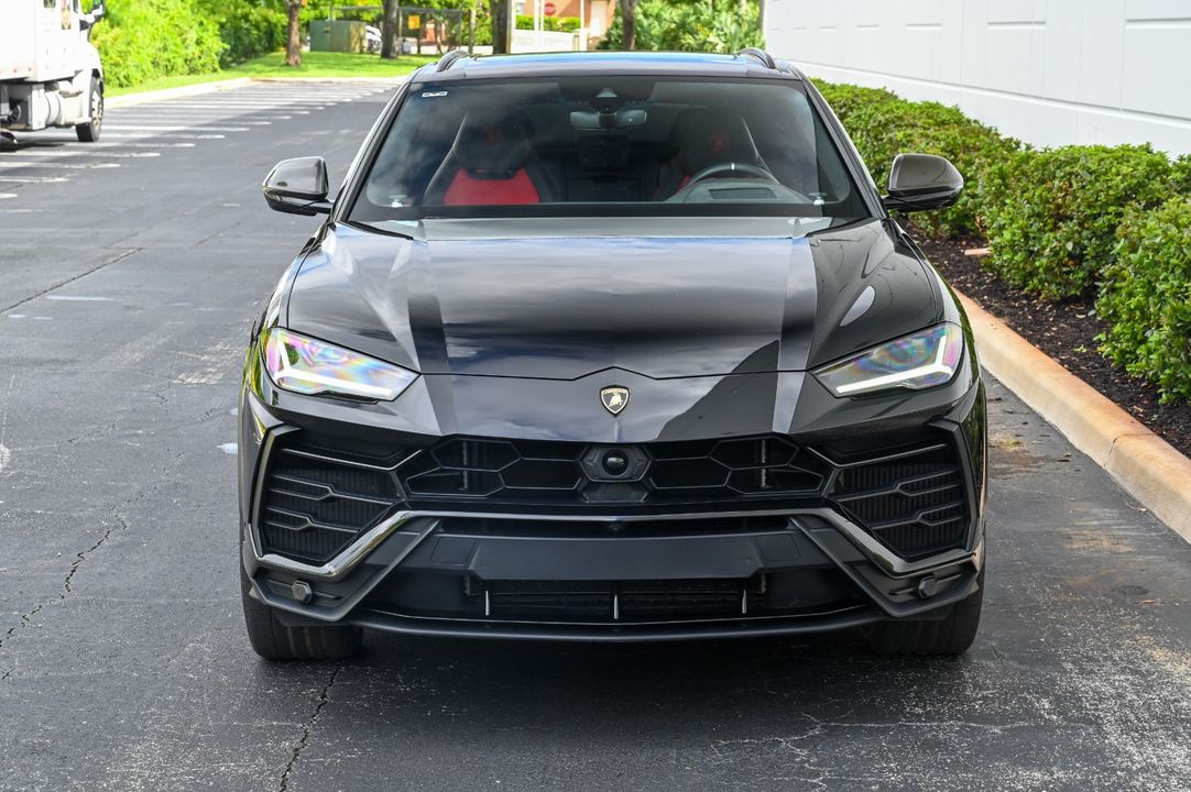 2020 Lamborghini Urus