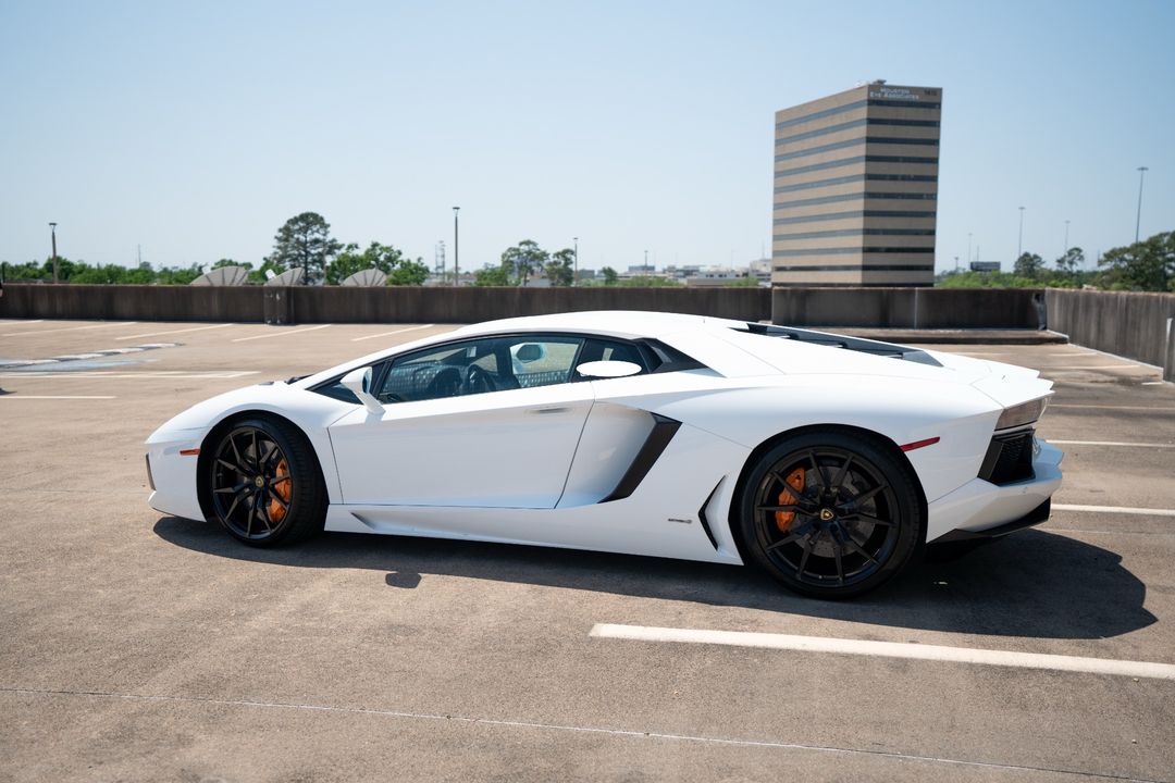 2014 Lamborghini Aventador
