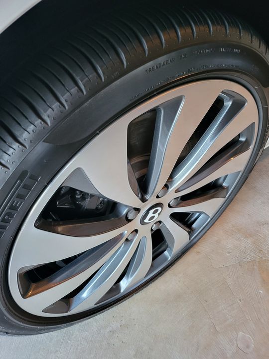 2020 Bentley Flying Spur