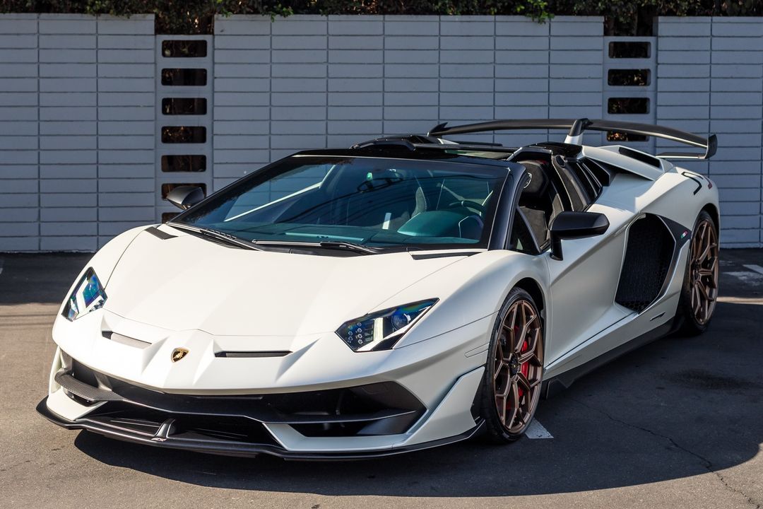 2020 Lamborghini Aventador