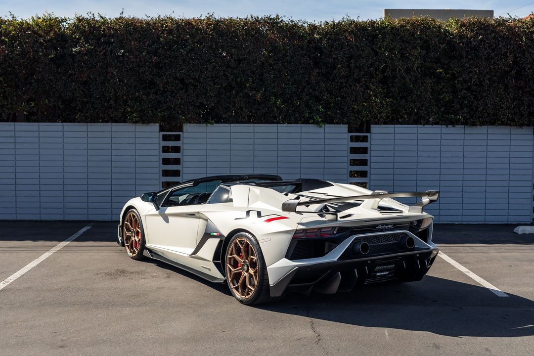 2020 Lamborghini Aventador