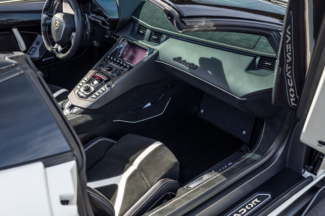 2020 Lamborghini Aventador
