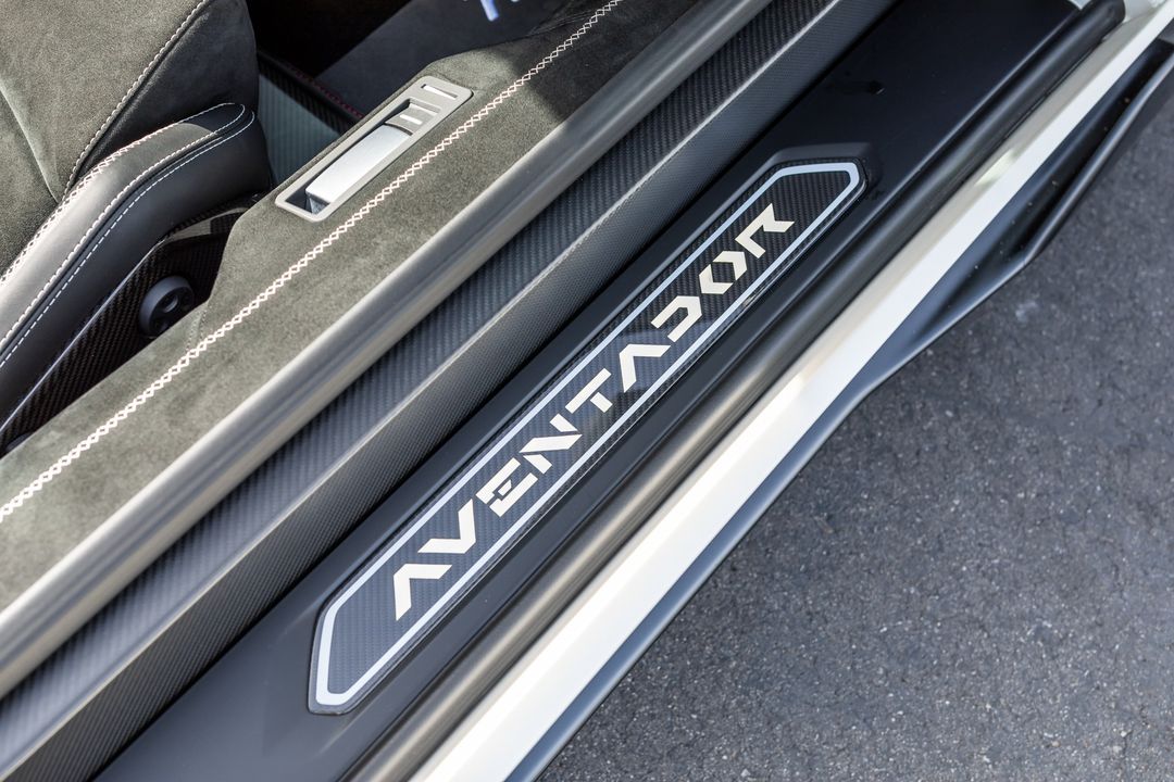 2020 Lamborghini Aventador