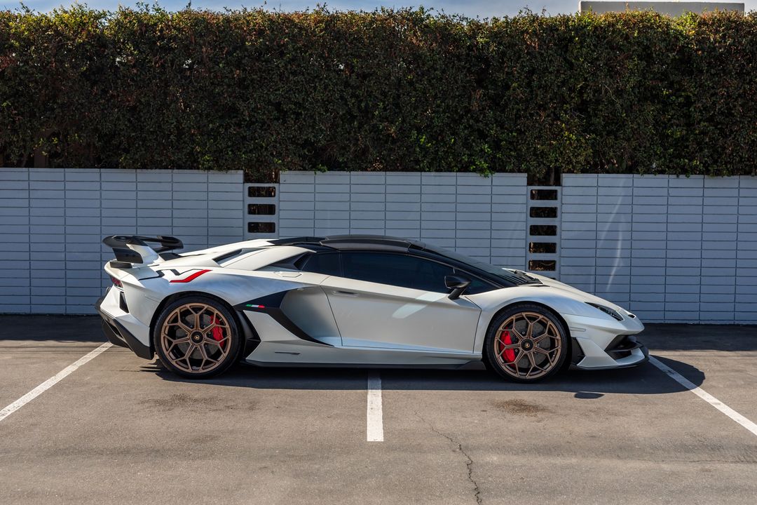 2020 Lamborghini Aventador
