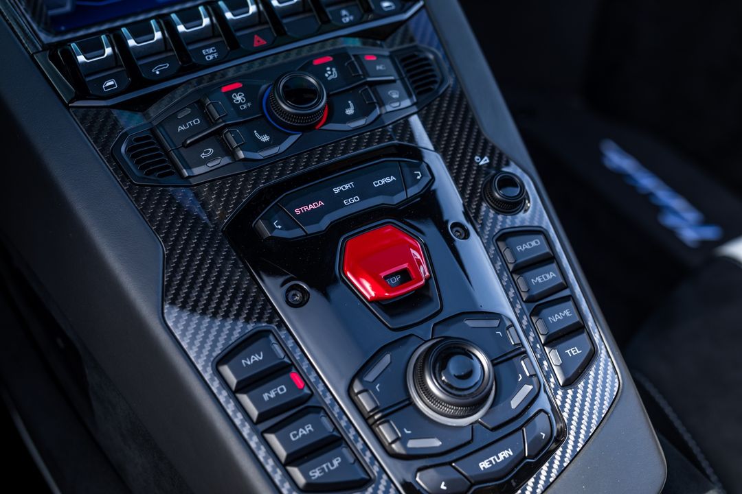 2020 Lamborghini Aventador