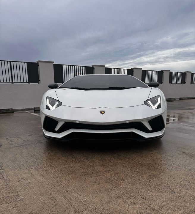 2018 Lamborghini Aventador