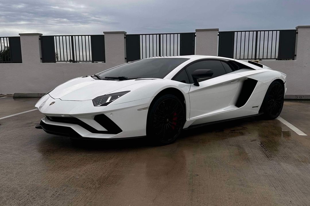 2018 Lamborghini Aventador