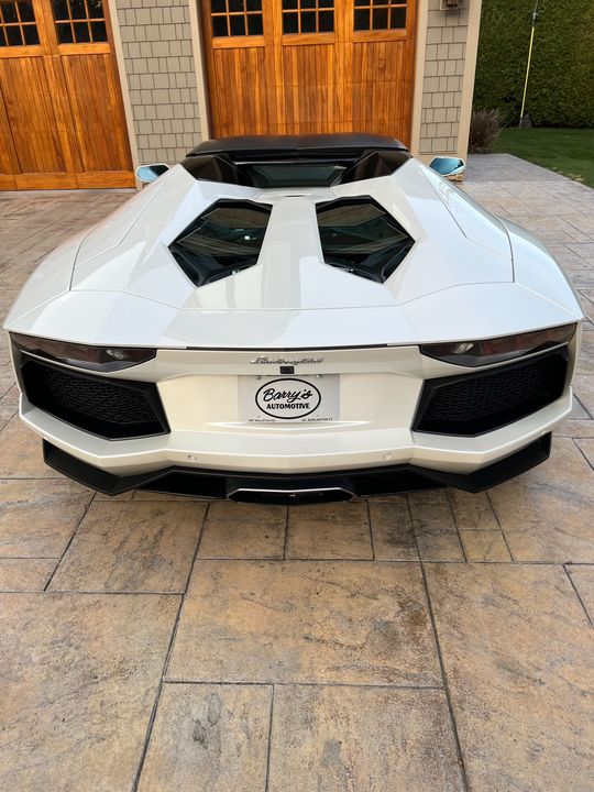 2014 Lamborghini Aventador Roadster