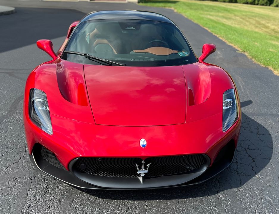 2023 Maserati MC20