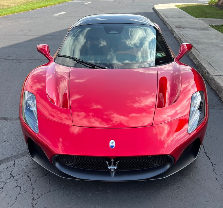 2023 Maserati MC20
