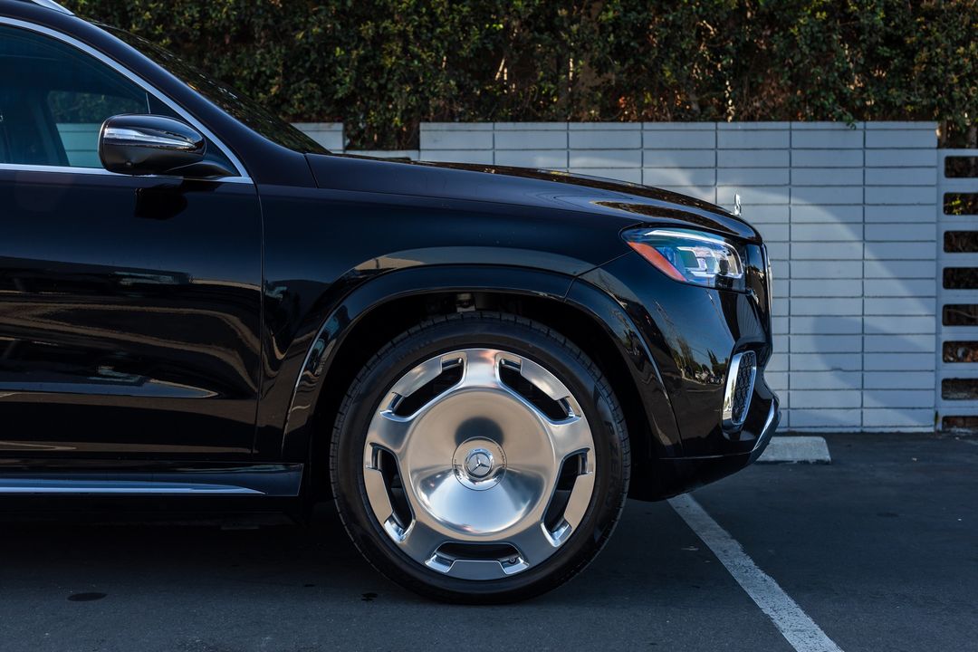 2024 Mercedes-Benz GLS