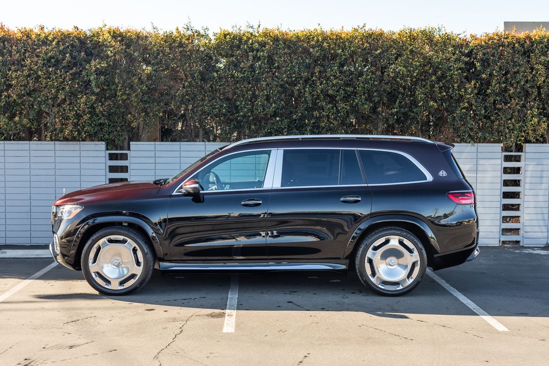 2024 Mercedes-Benz GLS