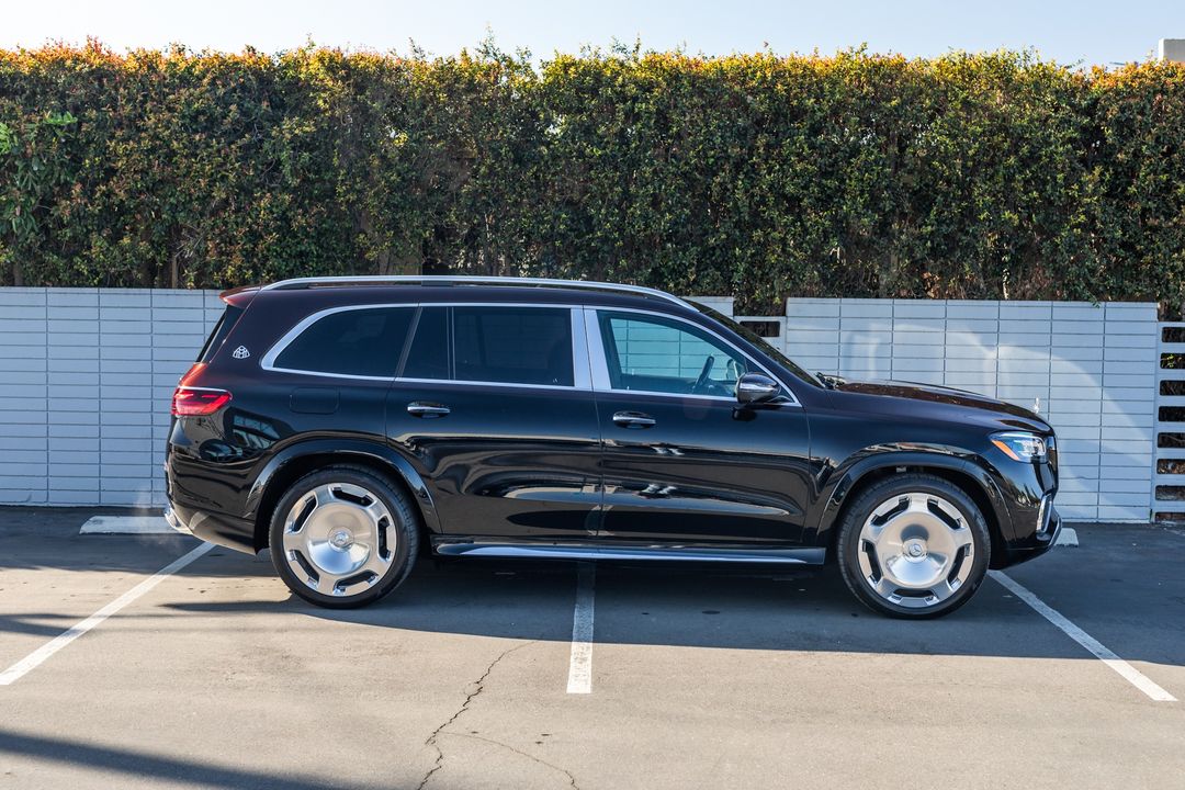 2024 Mercedes-Benz GLS